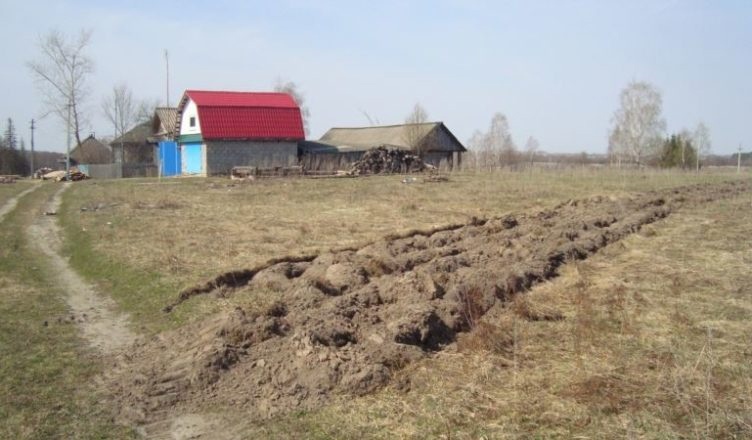 Опашка населенных пунктов. Опашка населенных пунктов.